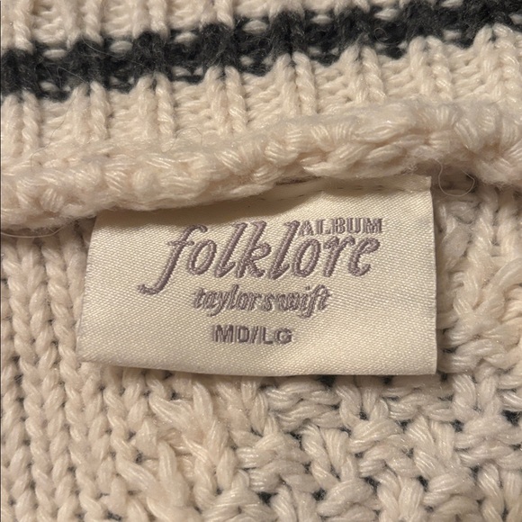 Taylor Swift Folklore Cardigan - Picture 2 of 4